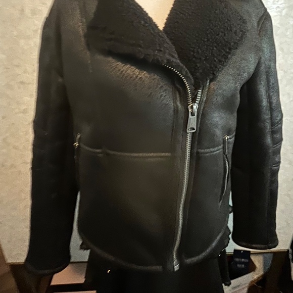 Lucky Brand Faux Fur Shearling Black Jacket - Picture 4 of 11